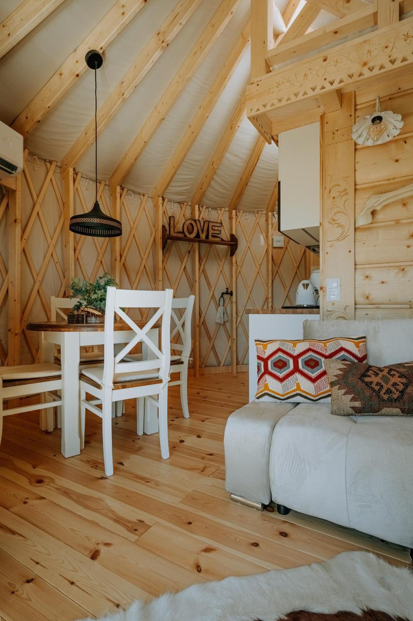 Luxusowa Jurta Z Widokiem Na Gory - Jacuzzi, Sauna, Split Ac, Private, Star View